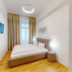 Apartment Alon Homes - Premium Center, Vienna