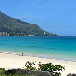 panorama-guesthouse-beau-vallon.maheislandhotels.com/