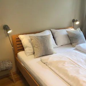 Apartment Grosse 4 Zimmer Wohnung. Schonbrunn-nahe!, Wien